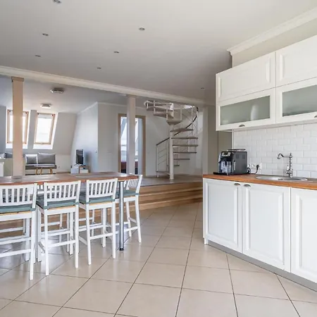 Premium 2-story Penthouse + Terrace